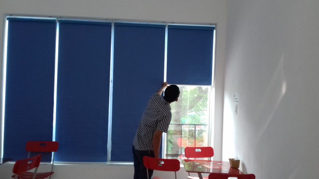 Không những sử dụng ở văn phòng mà nhà hàng, quán ăn cũng rất được ưa chuộng.