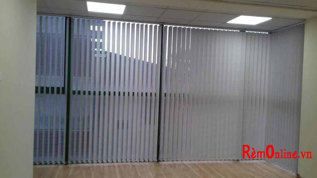 Rèm lá dọc cản sáng 95%
