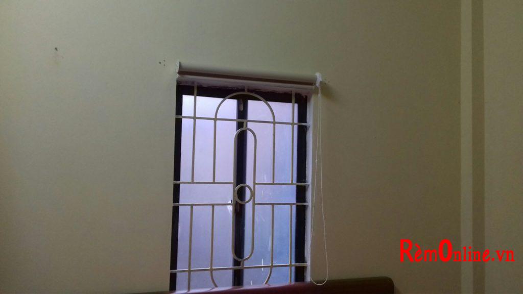 bộ rèm cuốn lắp gọn gàng