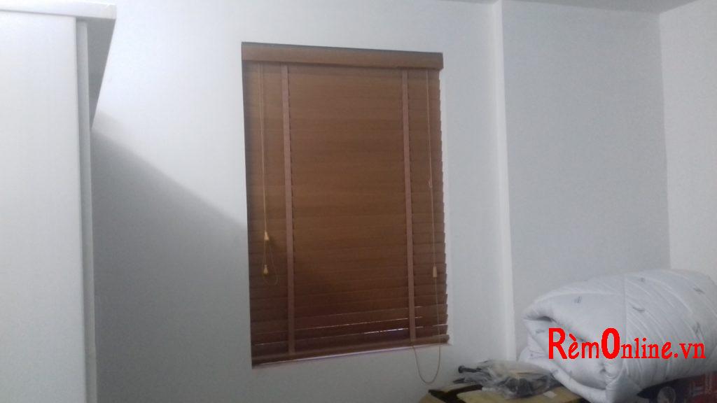 rèm cuốn cản sáng 100%