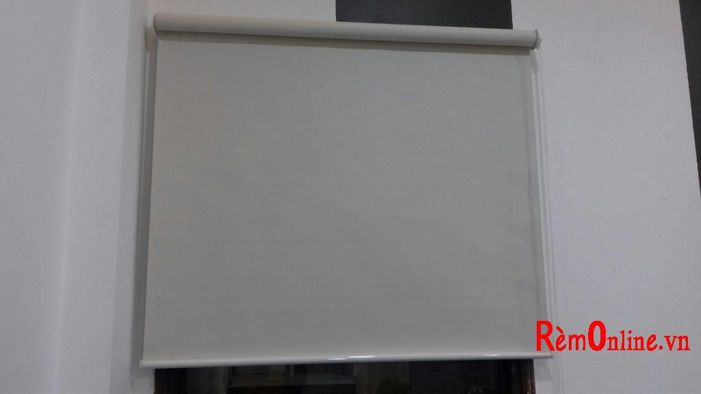 rèm cuốn cách nhiệt và cản sáng cực tốt