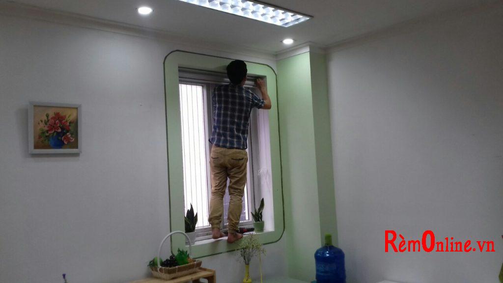 nhận sửa chữa rèm cũ hỏng rèm gia đình rèm văn phòng