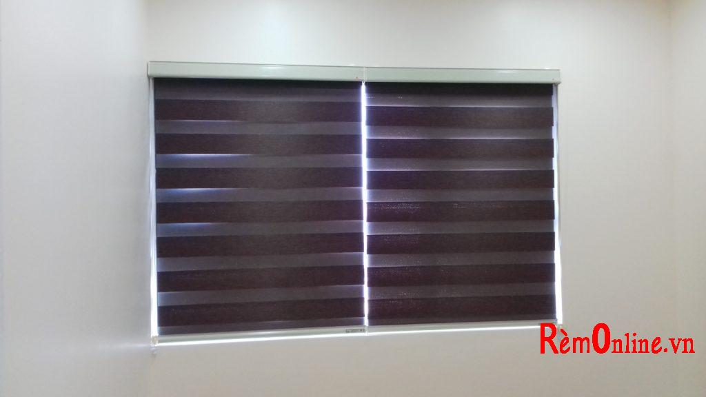 rèm cuốn cầu vồng rất tiện dụng và độ bền cao
