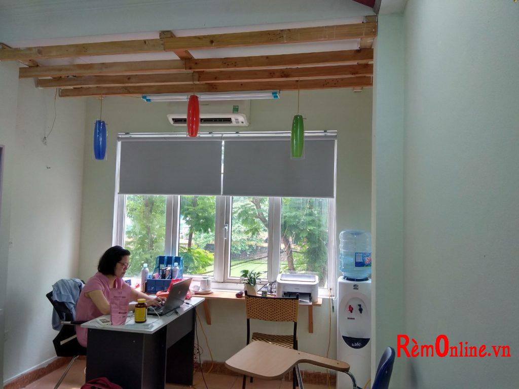 nhận sửa chữa rèm cũ hỏng rèm gia đình rèm văn phòng