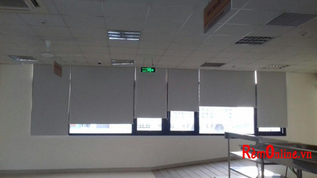 nhận sửa chữa rèm cũ hỏng rèm gia đình rèm văn phòng