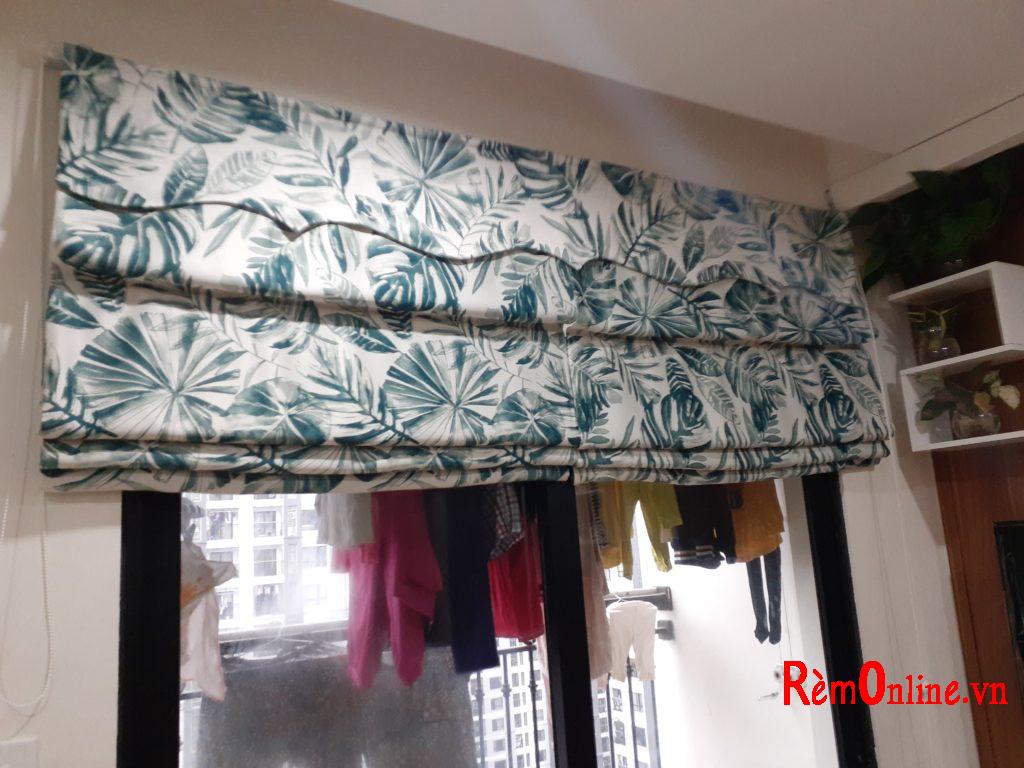rèm vải rô man xếp lớp đẹp gọn gàng