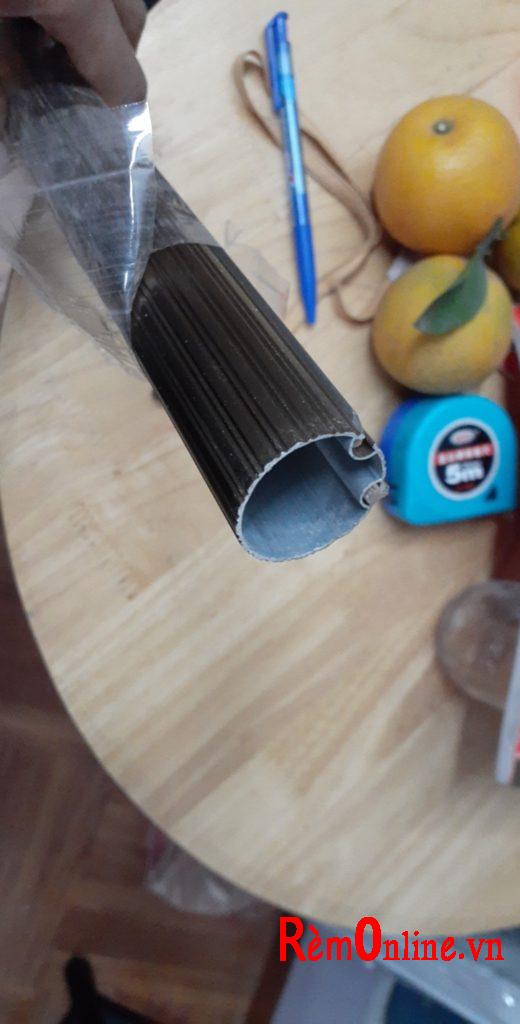 thanh treo trụ đỡ núm vén rèm cửa