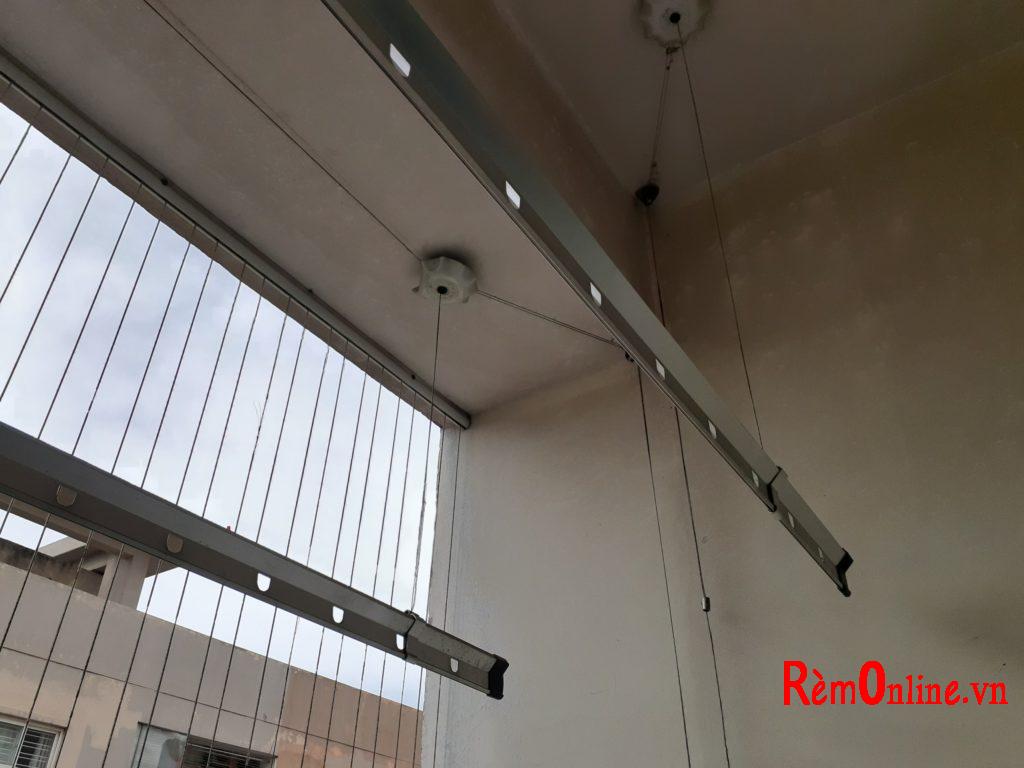 ngoài lắp bạt chúng tôi còn nhận lắp đặt và thay dây cáp giàn phơi thông minh nữa ạ. Anh chị em có nhu cầu xin liên hệ 0917399855 nhé